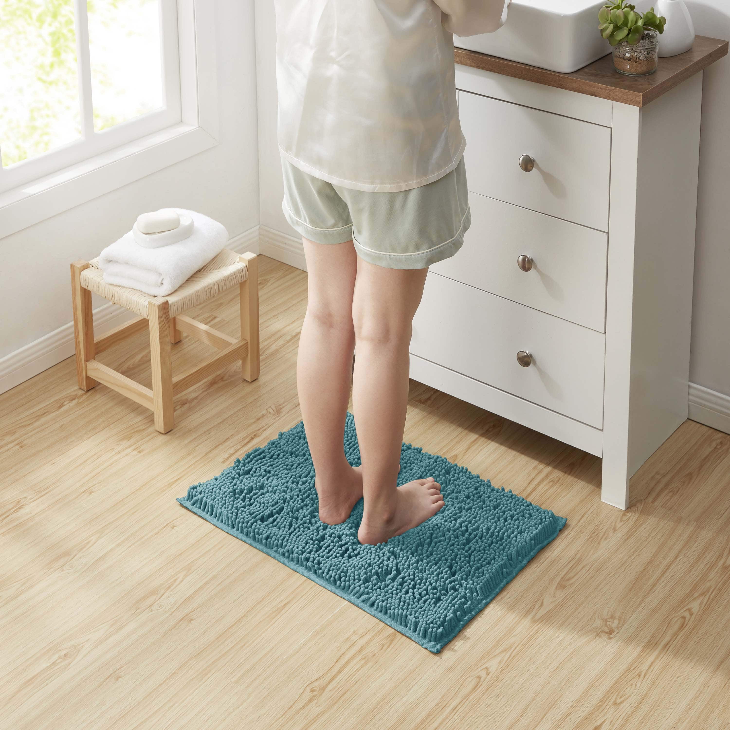 LammaLoe Bath Rug, Chenille Bathroom Rug, Absorbant Bath Mat For Bathroom Decor, Shower Mat 17x24