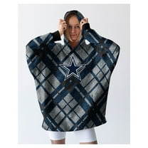 Pegasus Dallas Cowboys 34" x 34" Digital Dash Sherpa Hooded Fan Cape