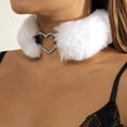 thumbnail image 4 of Fairnull Collier Ras du Cou en Peluche Cœur Dames Collier Réglable Exagéré Costume Cosplay, 4 of 8