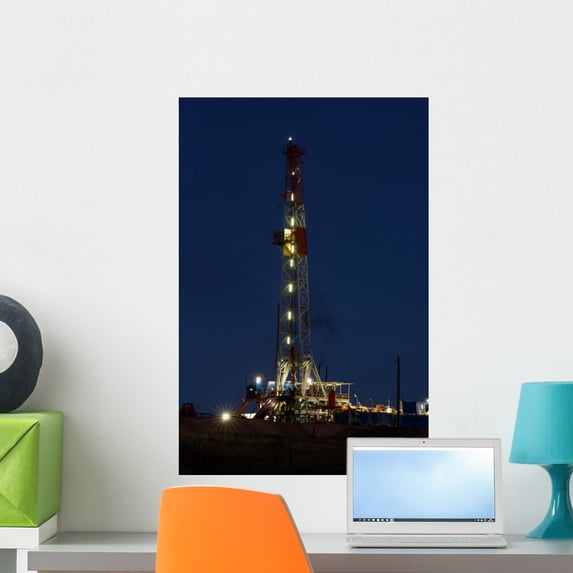 Drilling Rig Night Wall Mural by Wallmonkeys Peel and Stick Graphic (24 in H x 16 in W) WM196341