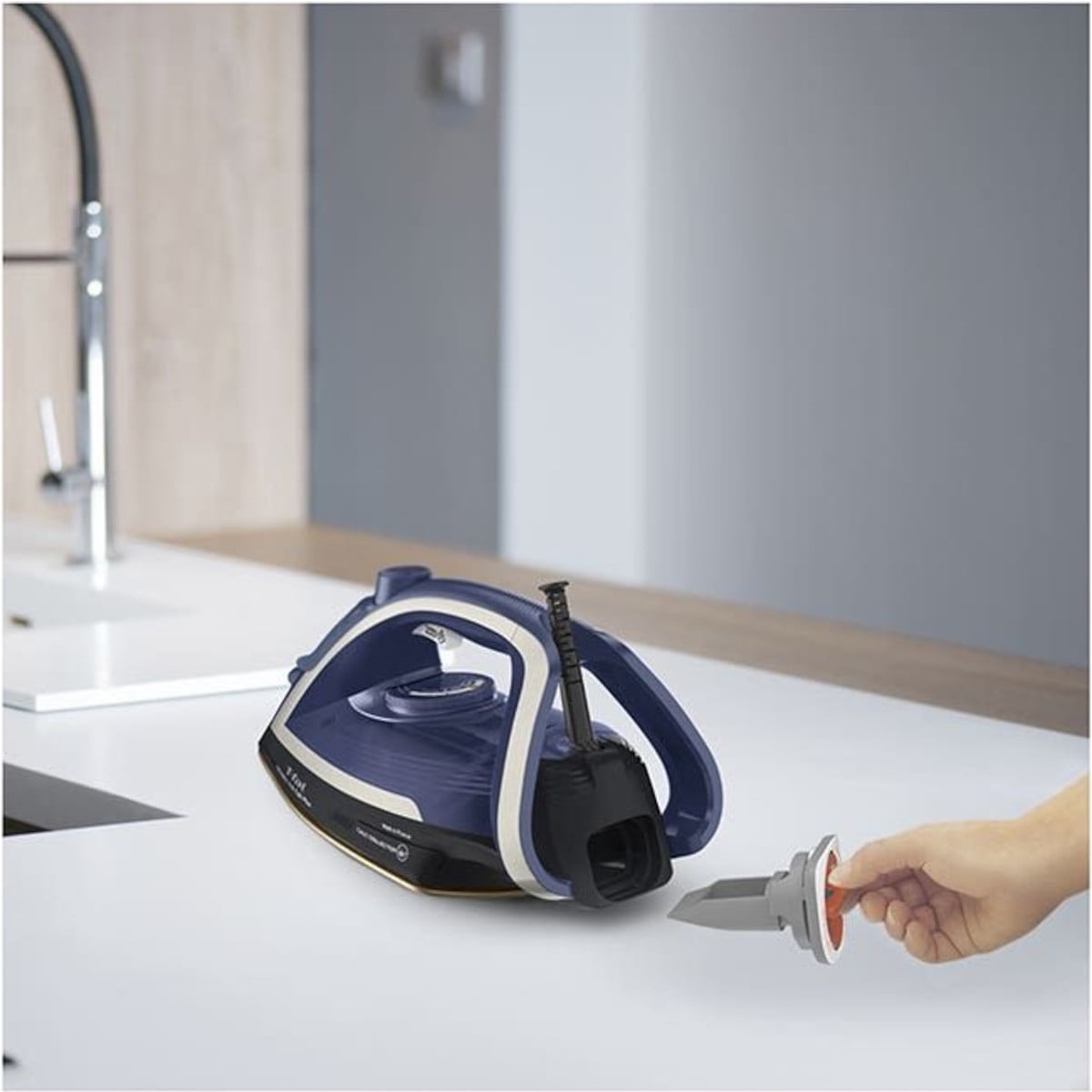 Plancha Vapor T-Fal FV6850 Ultragliss Anti-Calc Plus 1800W | Bodega Aurrera  en línea