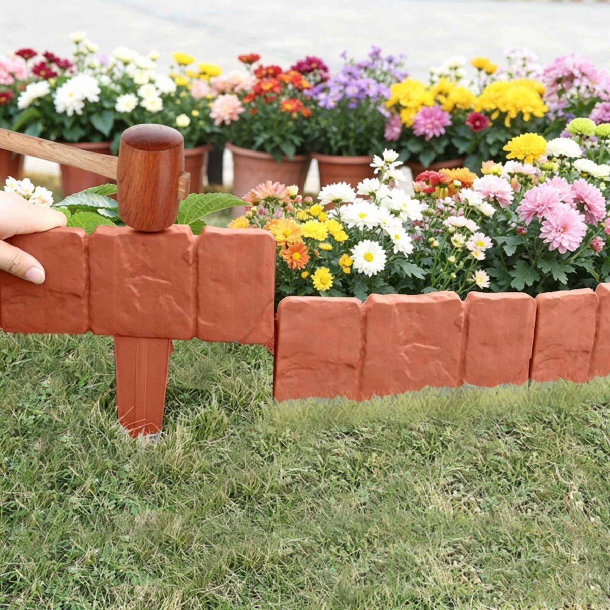 Plastic Lawn Edging, Interlocking Garden Landscape Border, 20‑Piece 16ft Flexible PP Garden Edging for Flower Beds, Walkways and Lawn Landscaping