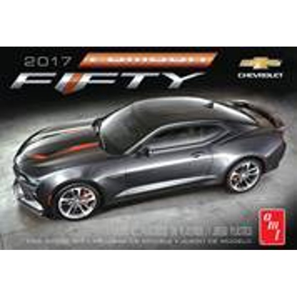 Auto World 125 Scale 2017 Chevrolet Camaro 50th