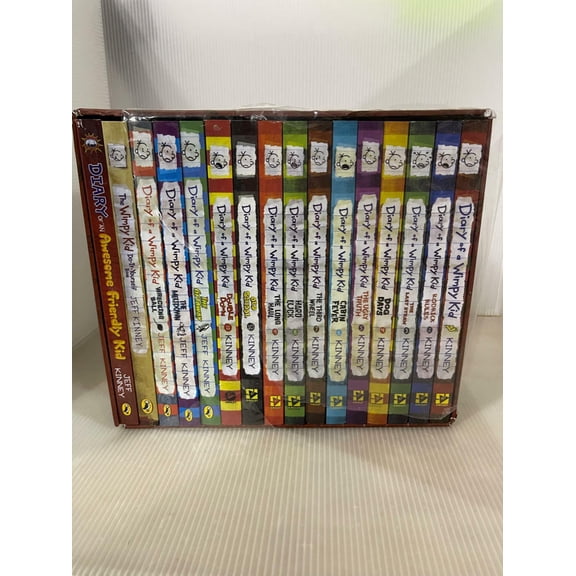 Diary of a Wimpy Kid Box of Books (Books 1-16)