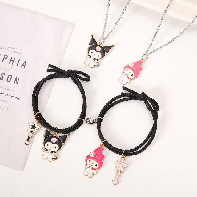 Sanrio Kuromi-Conjunto de 2 pulseras magnéticas para estudiantes y amigos, collar con diseño de perro, canela, Kawaii, ideal como regalo