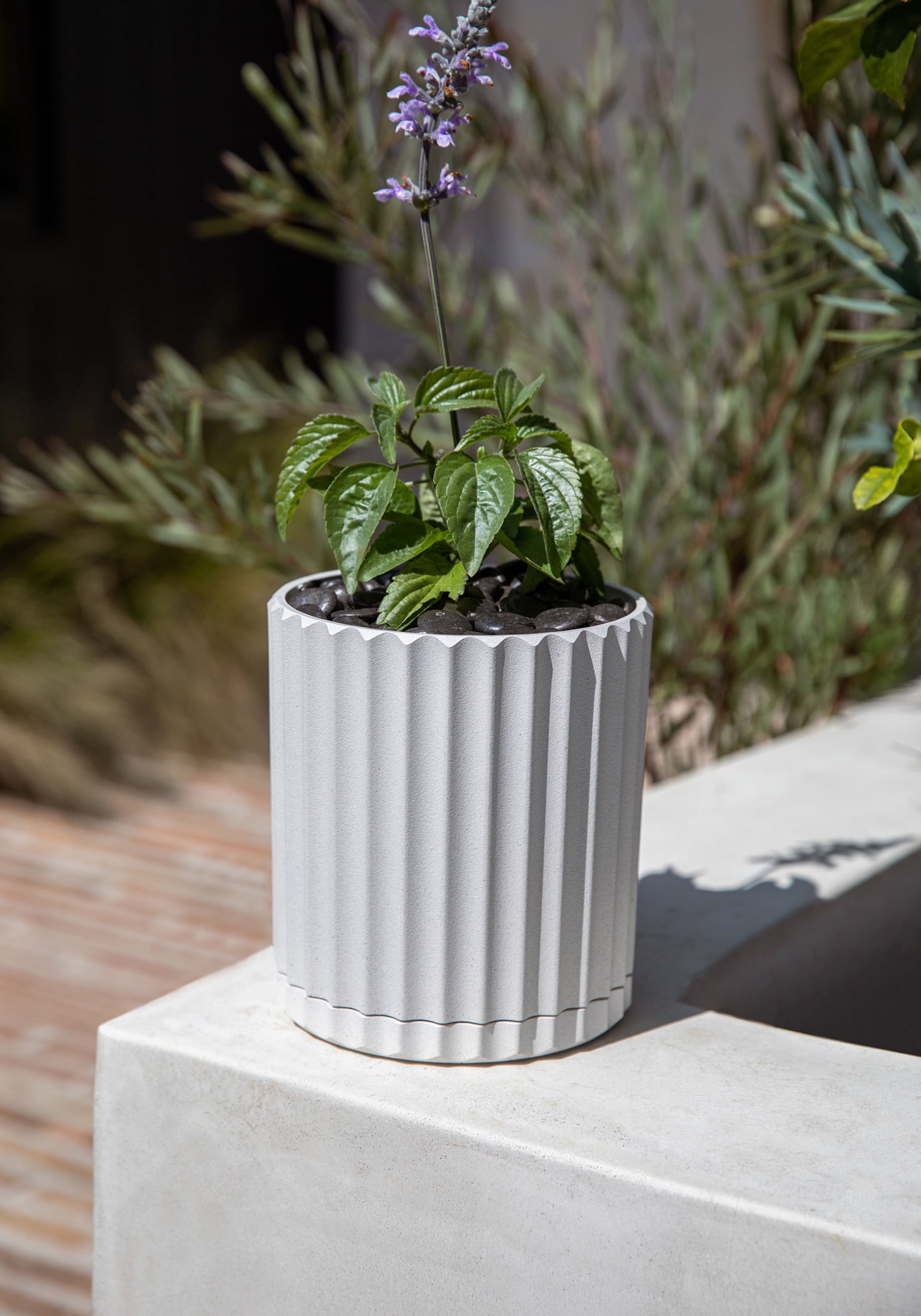 Veradek Mason Series Demi 6" Plastic-Stone Planter - White