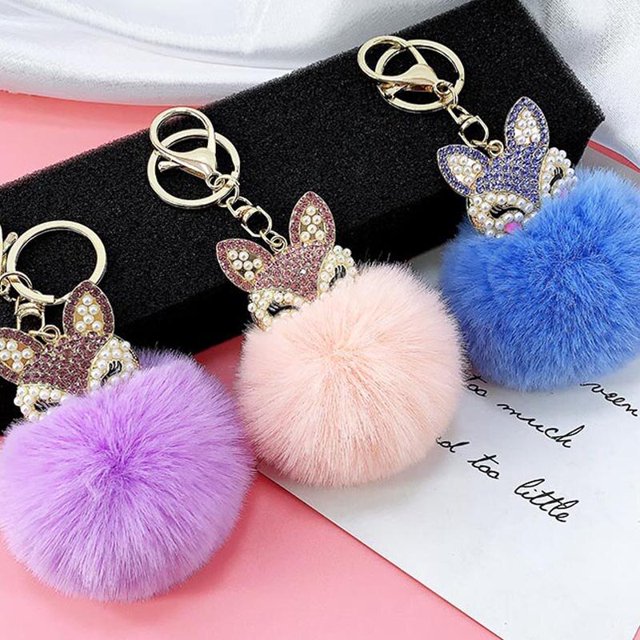 Mini Fox Fur Ball Keychain Handmade Fluffy Fur Pompom Ball Inlaid Rhinestone Lady Bag Accessories Car Key Ring Pendant heqiyong LED