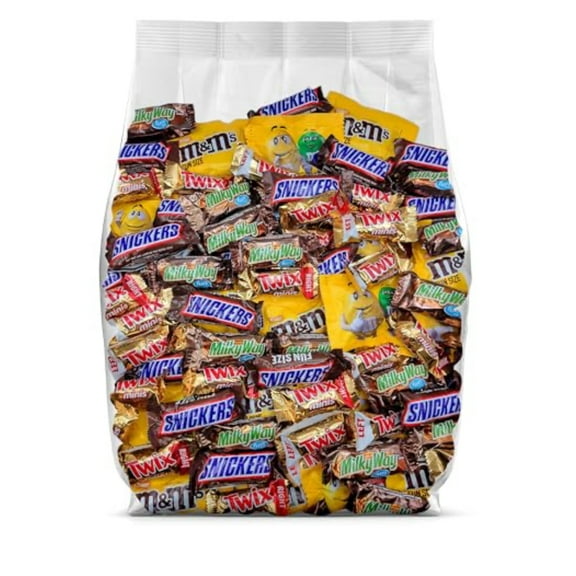 Mars Assorted Chocolate Candy Variety Pack - 4.8lb Bulk Chocolate Candy Assortment - Individually Wrapped Fun Size Snickers, Twix, and Milky Way Mixed Chocolates - 4.8 Pound Bag of Bulk Candy