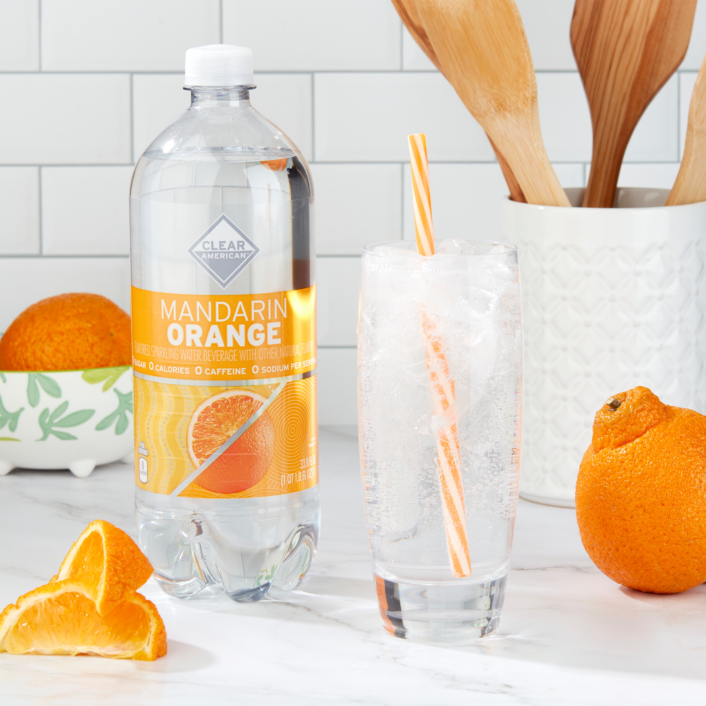 Clear American Sparkling Water, Mandarin Orange, 33.8 fl oz - image 2 of 7