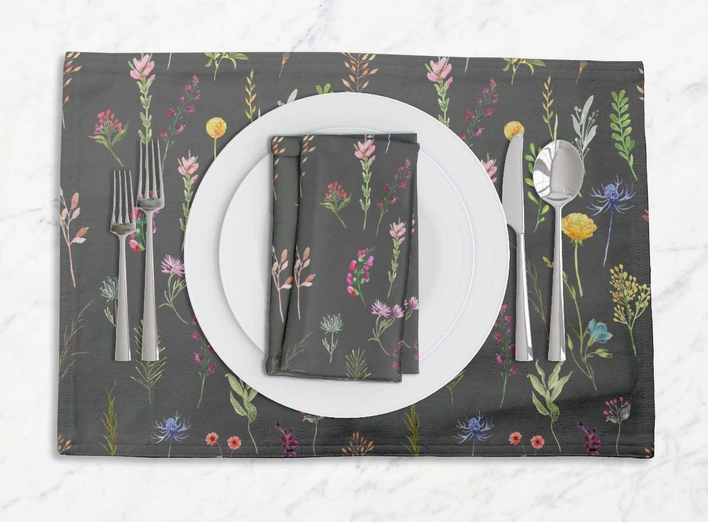 Details about   S4Sassy Ranunculus & Sweetpea Leaves  Tablemats With Napkins set-LF-627E 