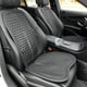 thumbnail image 4 of Cojín de asiento de verano - Protector ventilado y transpirable, juego de dos piezas, ajuste universal para sedán y SUV, negro/gris/beige, 24" x 18,5", 4 of 6