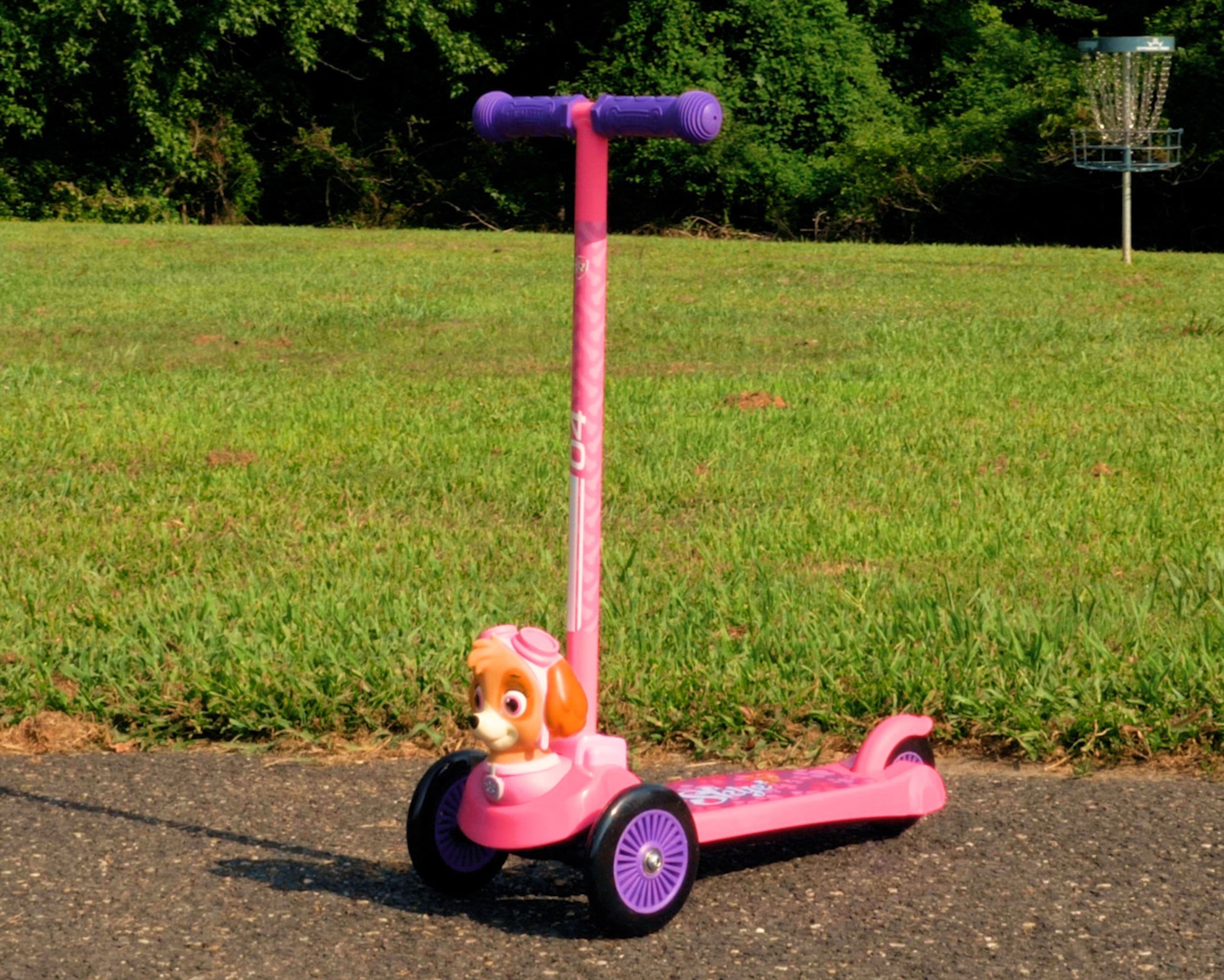Paw Patrol Skye 3D Scooter with 3 Wheels and Tilt to Turn- Pink, For Girls  Ages 3+, Max Weight 75lbs, Foot-Activated Brakes