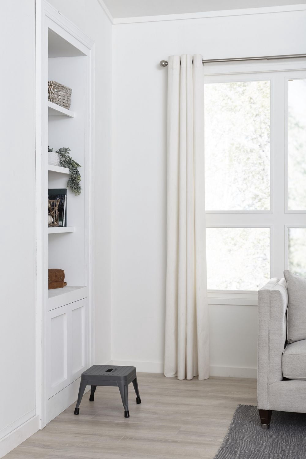One Step Non-Folding Step Stool