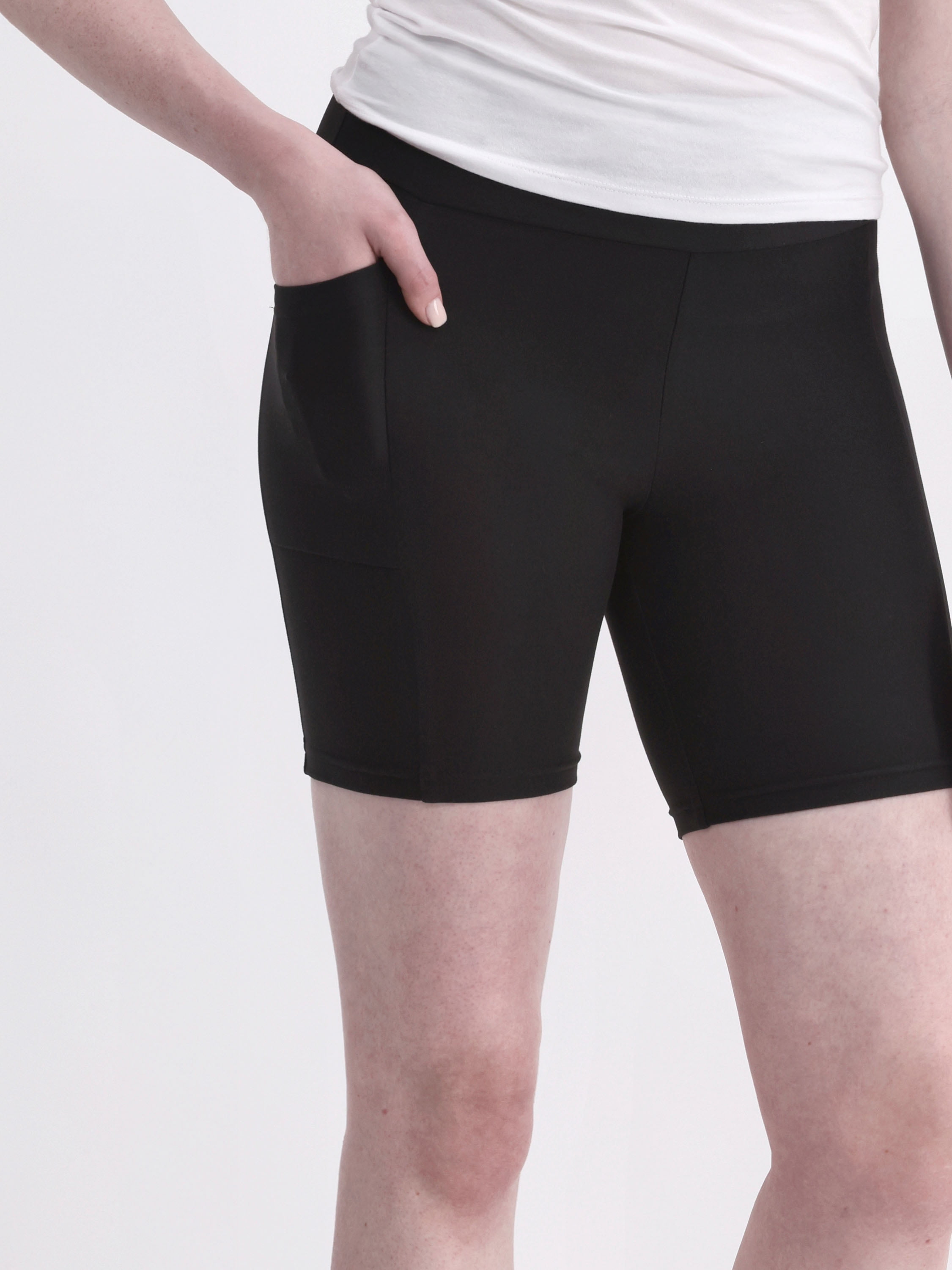 No Boundaries Bike Short With Cell Phone Pocket, Women's
