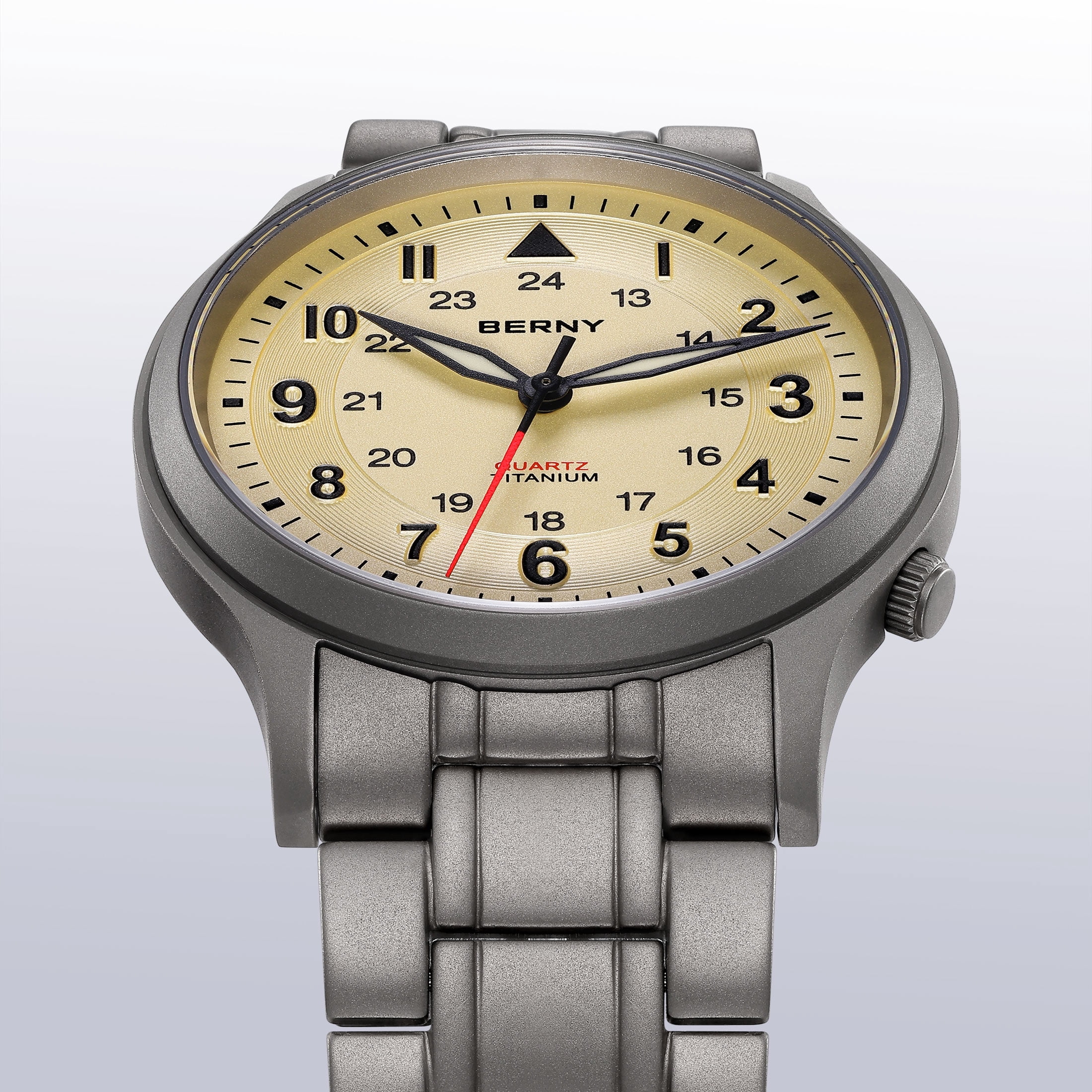 BERNY Titanium Watches for Men, Japanese Quartz Movement Men's Field Watch, 5ATM Waterproof Military Wristwatch for Men, Analog Sport Watches with Super Luminous, Beige