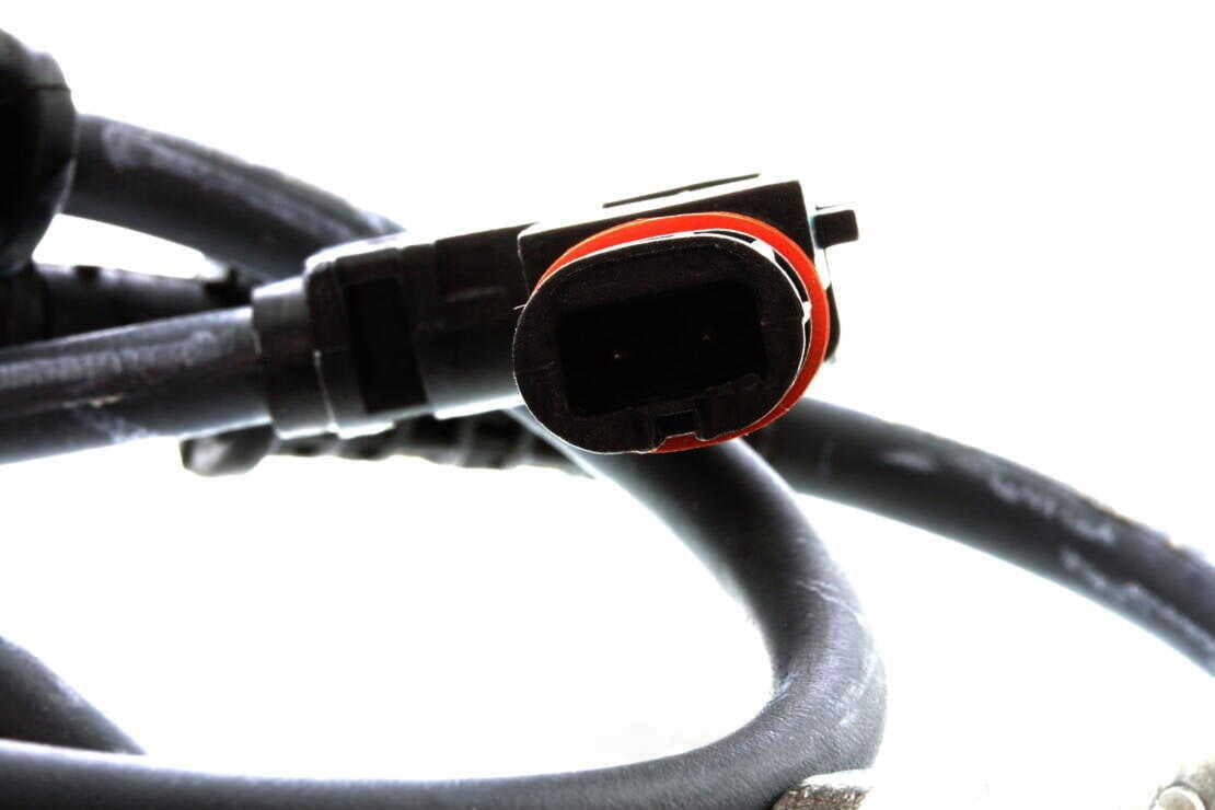 VEMO V30-72-0142 Sensor, wheel speed