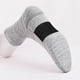 thumbnail image 5 of Calcetines de baloncesto deportivos para hombre para exteriores, transpirables, absorbentes del sudor, con parte inferior de toalla gruesa, color sólido, medianos y largos, 5 of 6
