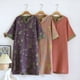 thumbnail image 5 of Vestido de cuello en V de manga corta retro de doble cara teñido en hilo de estilo nacional de verano para mujer falda teñida en hilo de longitud media Vestido de casa de algodón que se puede usar al, 5 of 6