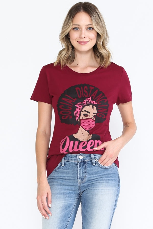 Women's Social Distance Queen Graphic Tee