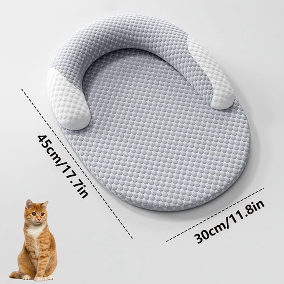 Summer Ice Silk Cooling Dog Bed Oval Breathable Heat Dissipation Cat Mat Pet Nest Cooling Pad for Small Medium Large Dogs Cats