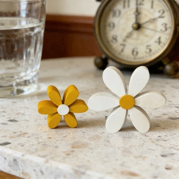 Wooden Daisy Table Decor 2 Set, Floral Shelf Sitter Ornament, Natural Wood Flower Accent, Ideal for Home Living Room Office Bedroom Table Mantel Countertop Decor Use