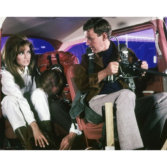 Fathom Raquel Welch Richard Briers In Plane 24X36 Classic Hollywood Poster