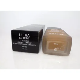 Chanel Sublimage Le Teint Ultimate Radiance-Generating Cream Chanel Sublimage Le Teint Ultimate Radiance-Generating Cream
