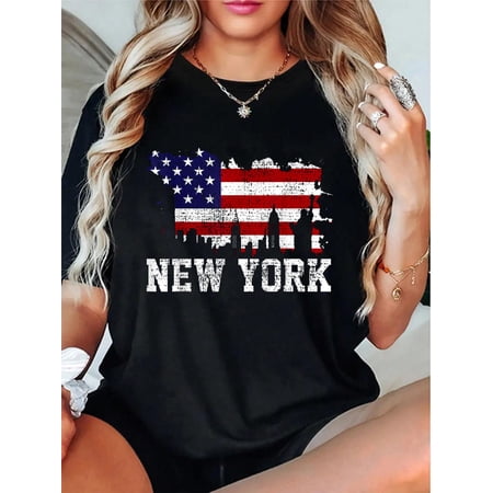 Vintage New York City NYC Skyline USA Flag America Gift T-Shirt