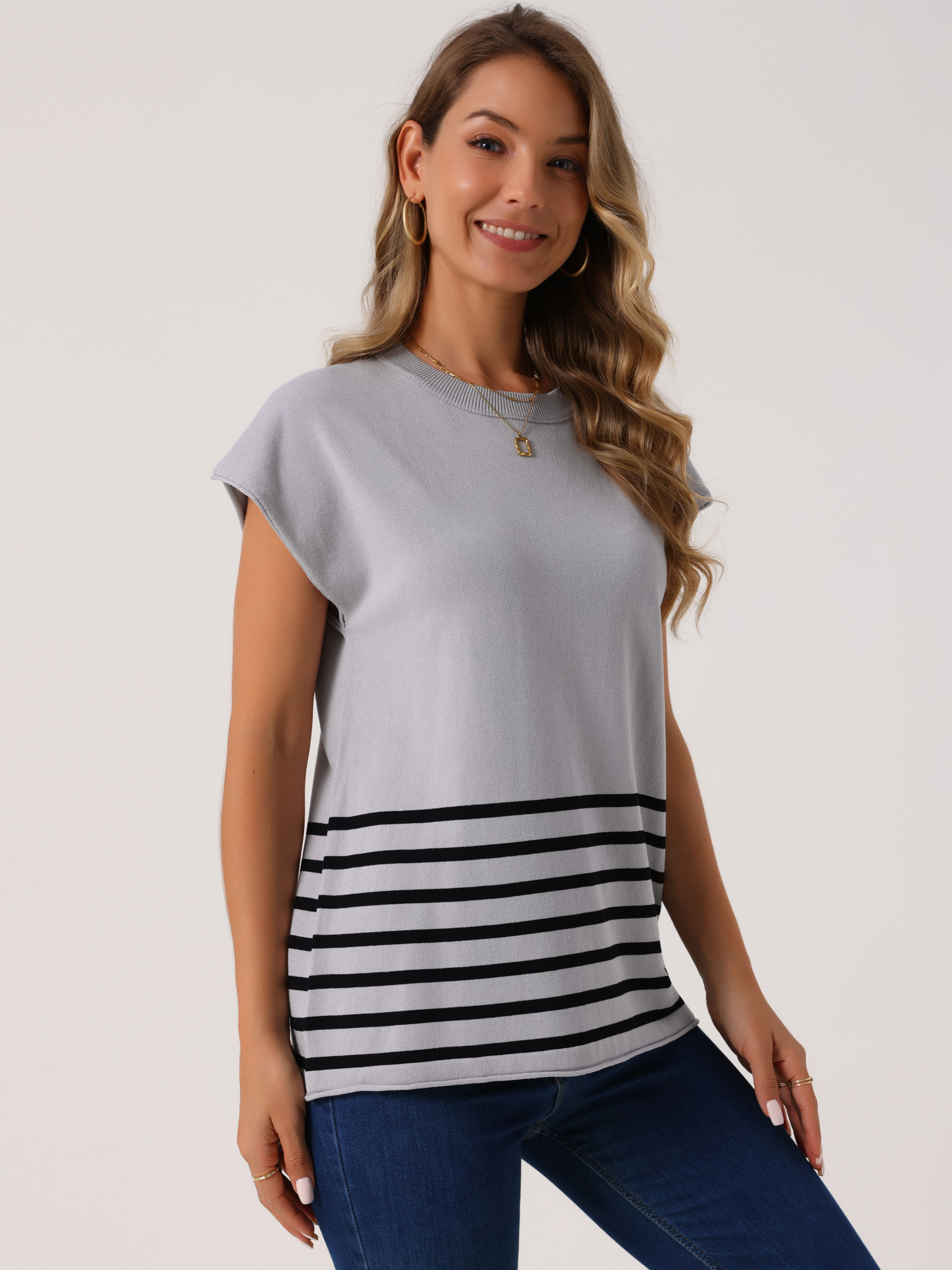 DARING DIVA Sleeveless Round Neck Striped Sweater Vest Cap Sleeve L Grey