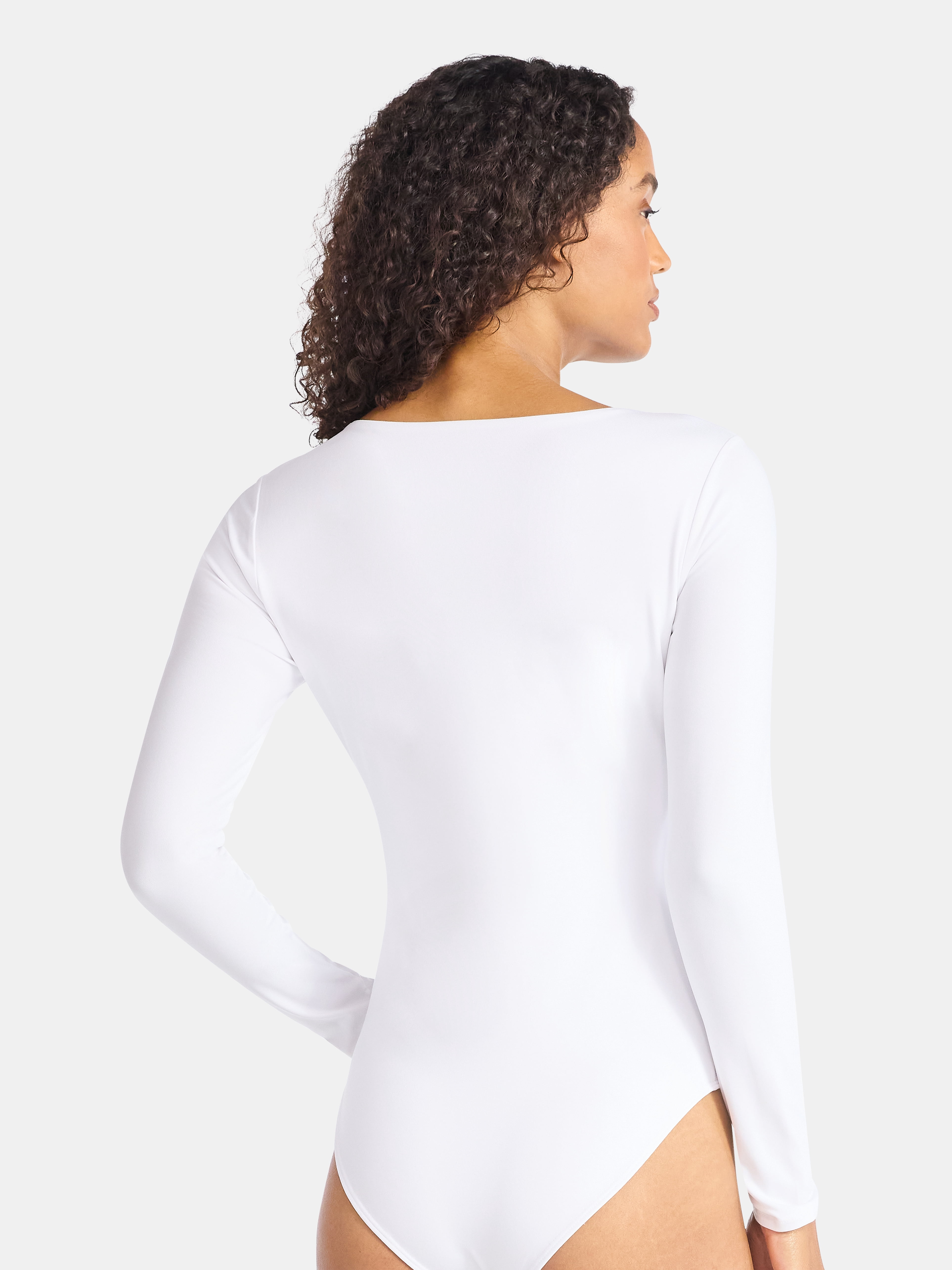 Time and Tru Women's Smoothing Bodysuit with Long Sleeves, Sizes XS-XXXL