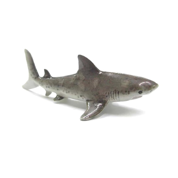 Little Critterz Great White Shark Miniature Porcelain Figurine, Hand-Painted Collectible Marine Animal Statue, Ocean Home Décor Display Piece, Gift for Shark and Sea Life Lovers