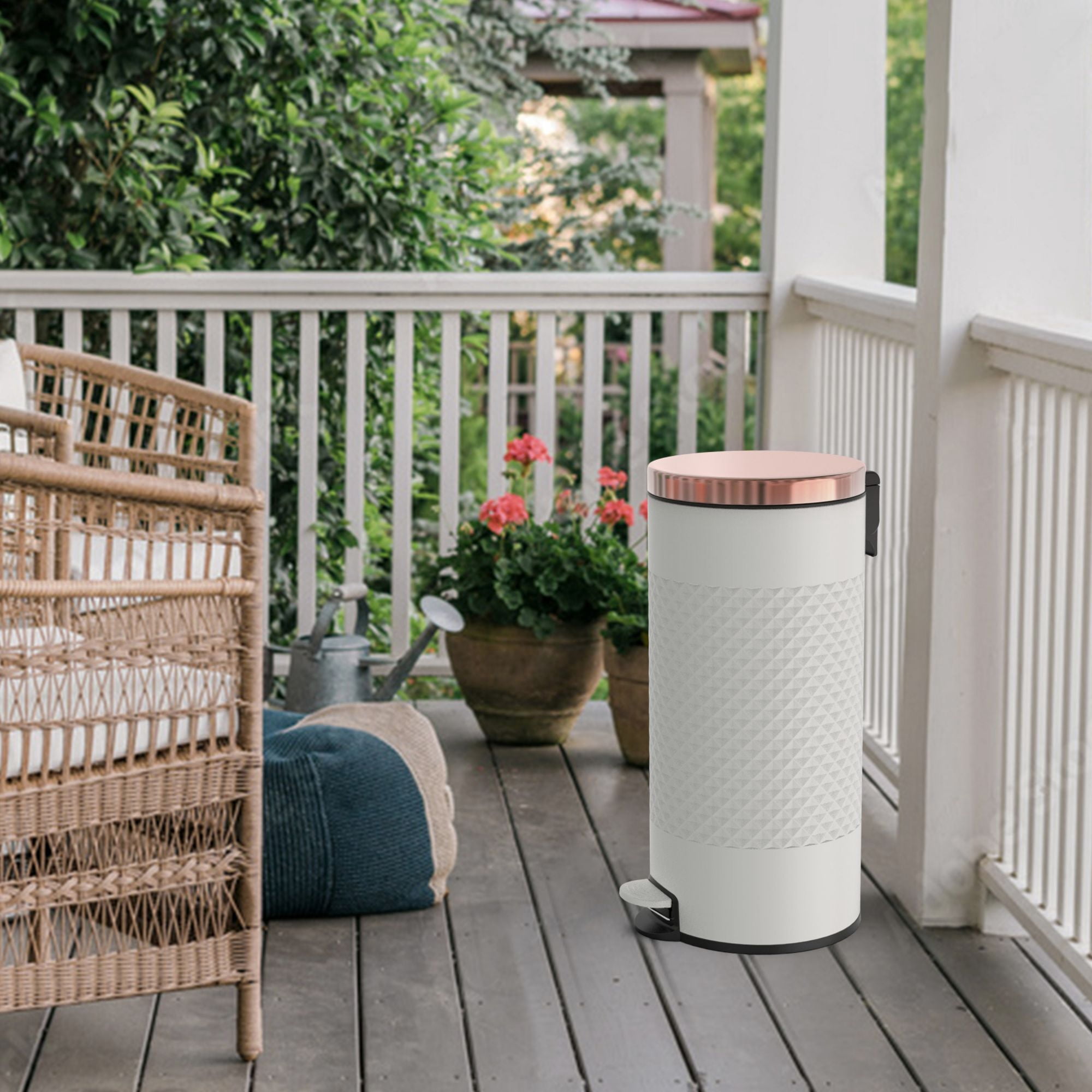 Innovaze 8 Gal. White Metal Round Shape Step-on Kitchen Trash Can with Diamond Body Design. Carbon Steel  White
