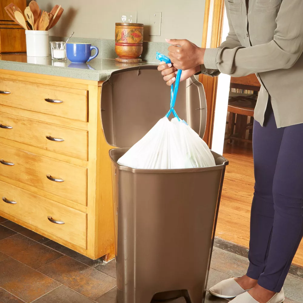Hefty Ultra Strong Tall Kitchen Trash Bags - Cinnamon Pumpkin Spice - 13 Gallon/50ct