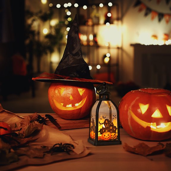 XINGXIANG 14.2cm Halloween Handheld LED Lantern Portable Battery Operated Night Light with Assorted Patterns Indoor Outdoor Party Decoration Prop for Kids Adults
