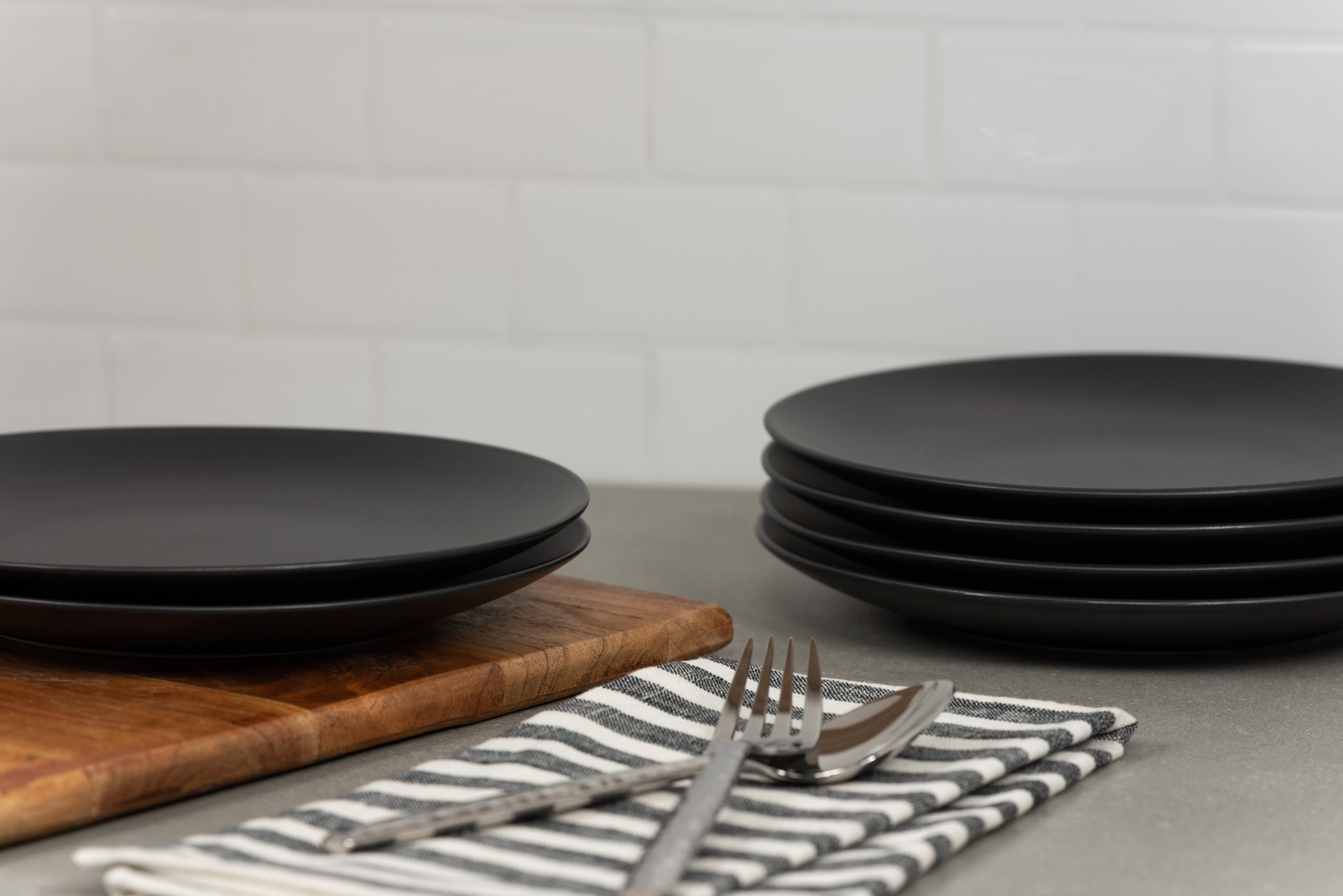 10 Strawberry Street Wazee Matte Salad Plate, Set of 6