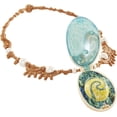 thumbnail image 4 of La mejor elección de decoración de cumpleaños: collar brillante con corazón de concha mágica de Te Fiti: este collar de Moana de la marca Te Fiti es una parte indispensable de la decoración, 4 of 7