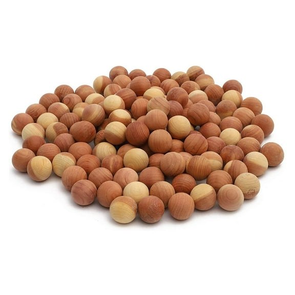 120 Pack Cedar Balls for Clothes Storage, Natural Aromatic Wood for Closets and Drawers (0.75 Inch)