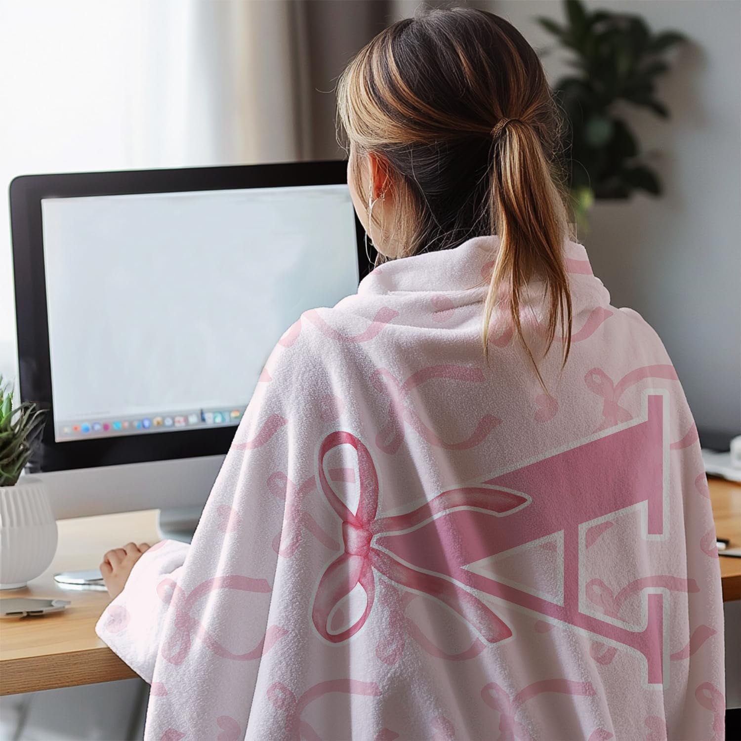 Coquette Pink Bow Throw Blanket, Personalized Initial Alphabet Fluffy Cozy Flannel Blanket, Monogrammed Gifts for Women, Unique Customized Blanket for Her Girls Christmas Birthday
