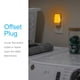 thumbnail image 3 of Lamp GE SleepLite 86153, luz nocturna LED ámbar, paquete de 4 unidades, 3 of 7