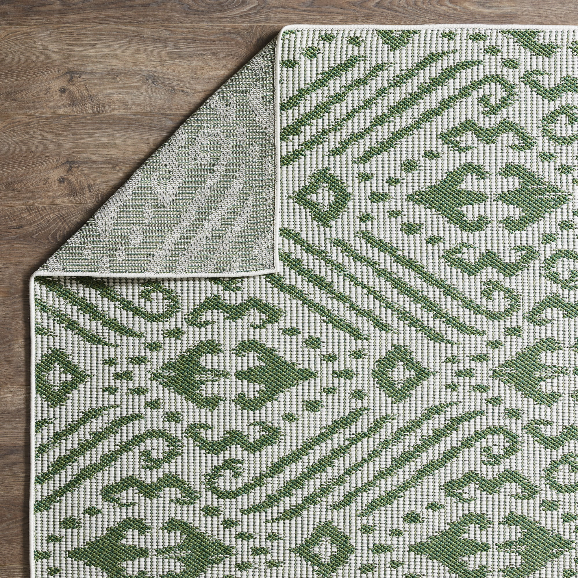 Loomaknoti Breyleigh Calitrah 6' x 9' Green Ikat Indoor/Outdoor Area Rug