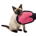 thumbnail image 1 of One Paw, Gant de Toilettage en Forme de Patte, Large, pour Chiens et Chats, Rose, 1 of 5