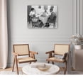 thumbnail image 2 of Cuadro Decorativo - Cena Multicultural Jr  Impresión en canvas, estrechado., 2 of 2
