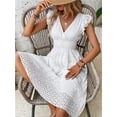 thumbnail image 3 of Vestido elegante con mangas de hoja de loto y escote en V., 3 of 7