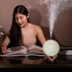 thumbnail image 4 of Difusor de aceite esencial humidificador Likrtyny 880 ml recargable lámpara de luna 3D, 4 of 9