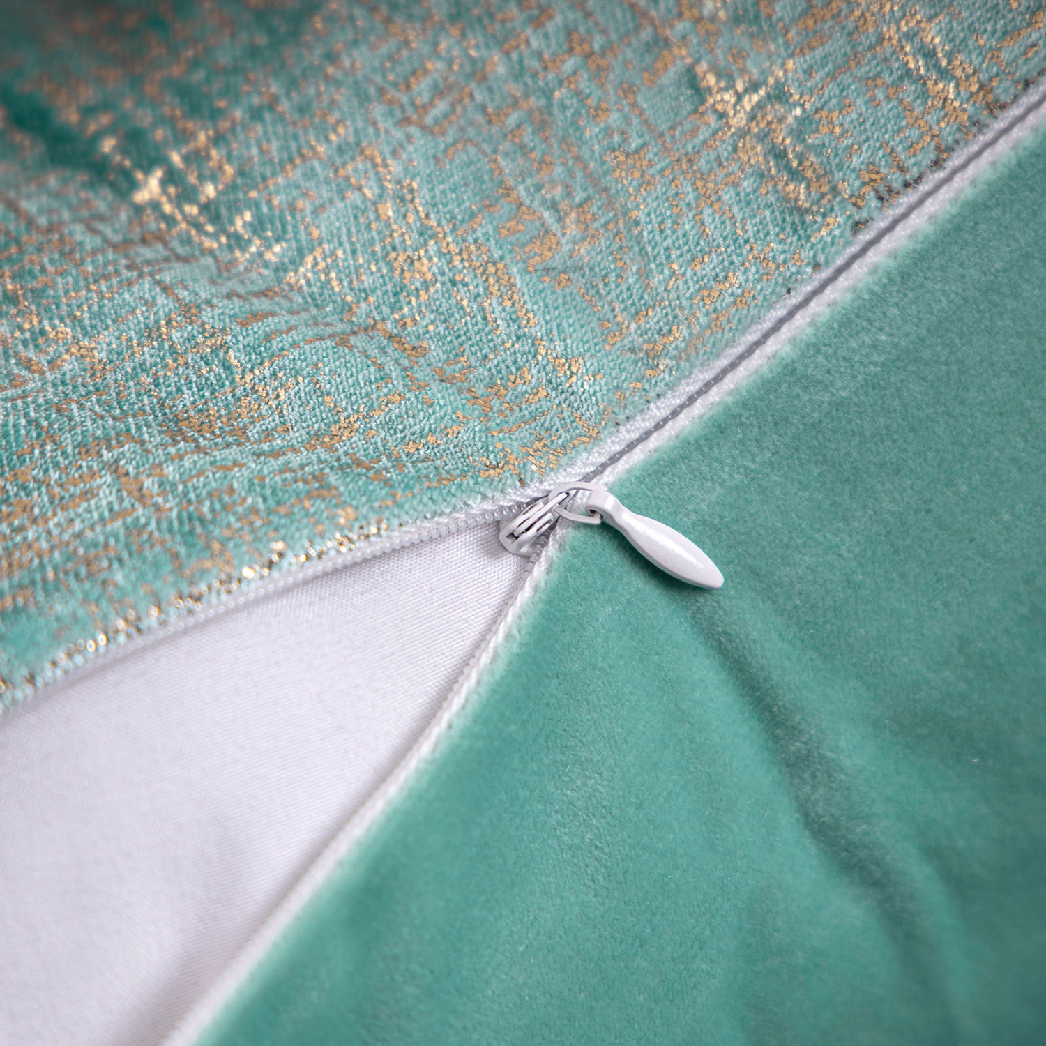 Phantoscope Bronzing Soft Solid Velvet Decorative Throw Pillow for Couch, Turquoise, 18" x 18", 2 Pack