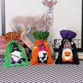 thumbnail image 4 of 3 piezas de bolsa de dulces práctica de terciopelo para decoración de fiesta de Halloween enana, 4 of 5