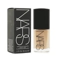 thumbnail image 3 of Base NARS Sheer Glow Yukon (Light 2.5) para piel seca, 3 of 6