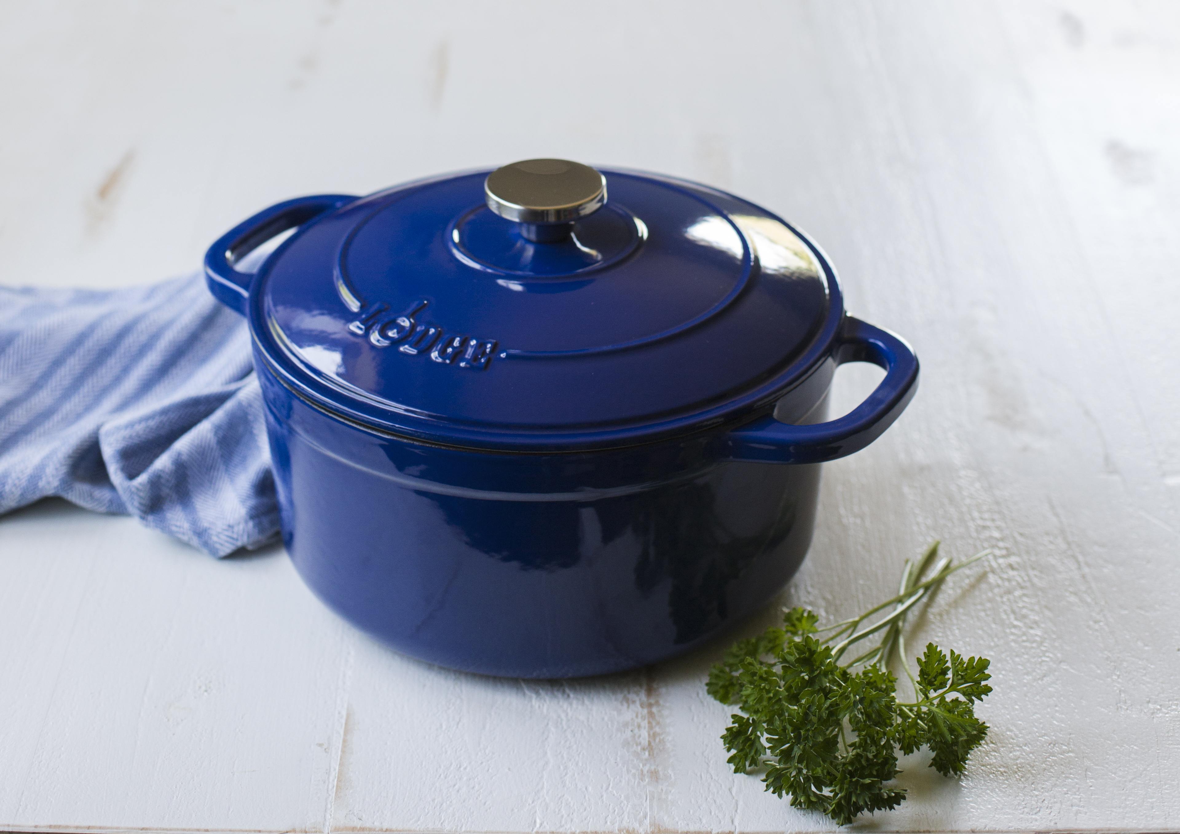 LODGE CAST IRON 5.5QT INDIGO ENAMELED DUTCH OVEN