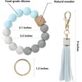 thumbnail image 3 of Pulsera con llavero y cuentas de silicona para mujer, 3 of 7