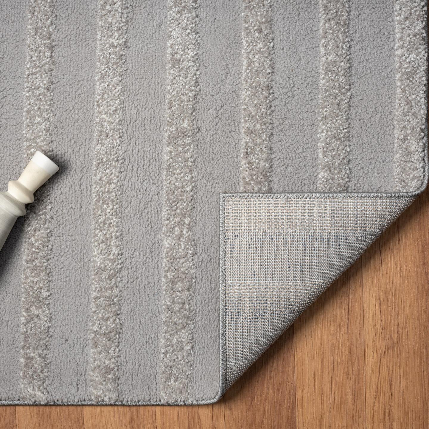 Luxe Weavers Modern Geometric Silver 2x3 Area Rug for Living Room